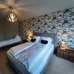 Dock 23 Apartman *
