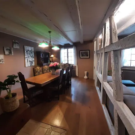 Dock 23 아파트 콜마